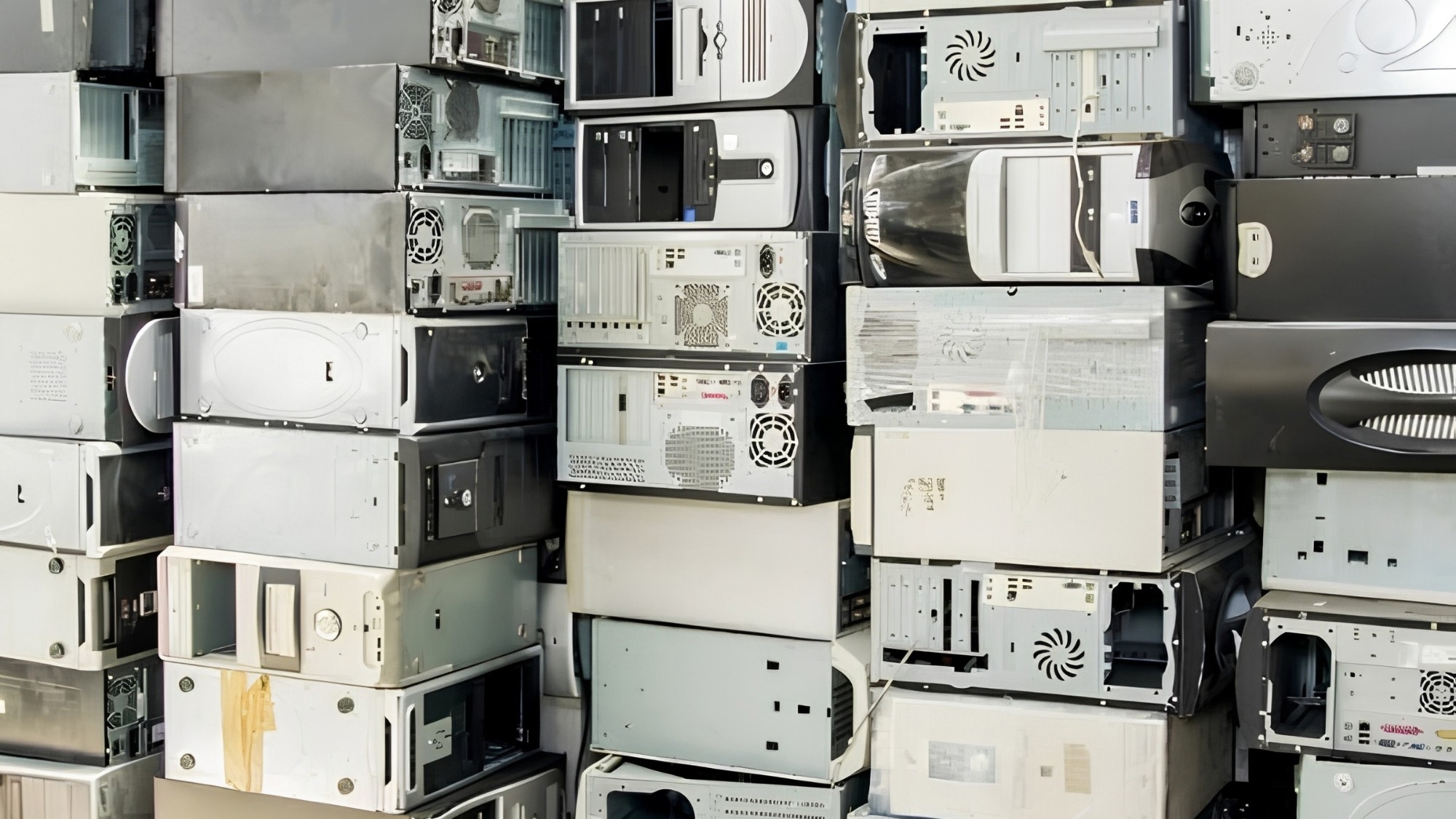 Connolley_Metals_IT_equipment_recycling_advertisement_showing_stacked_desktop_computer_case_in_London (1)